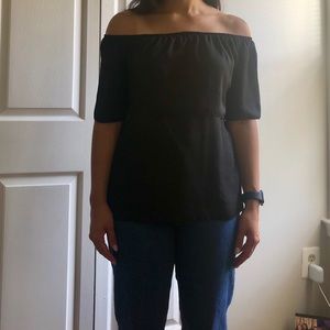 Black Off-Shoulder Light-Weight Shirt